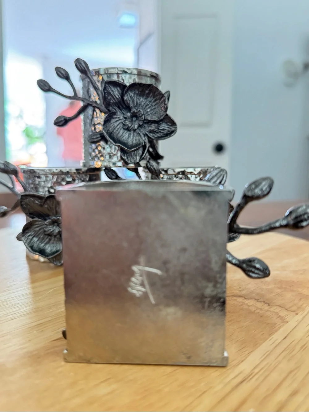Michael Aram Black Orchid Napkin Ring Set Set of 4